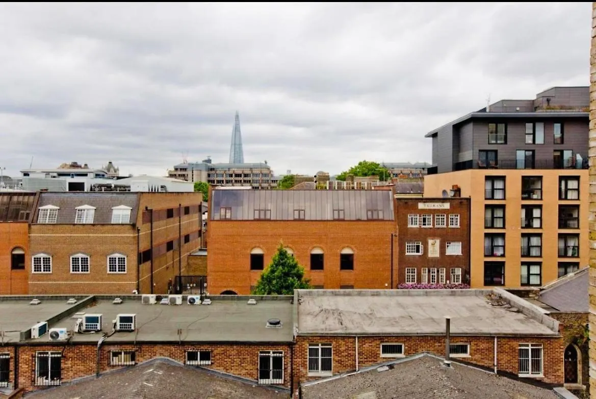 Guest house Tower Bridge King Room For 2 London